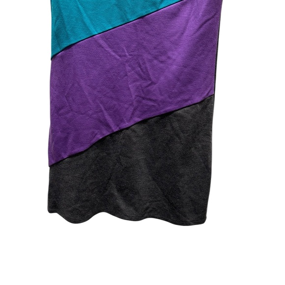 Girls colorblock dress with flower detail size 14 - Picture 5 of 7